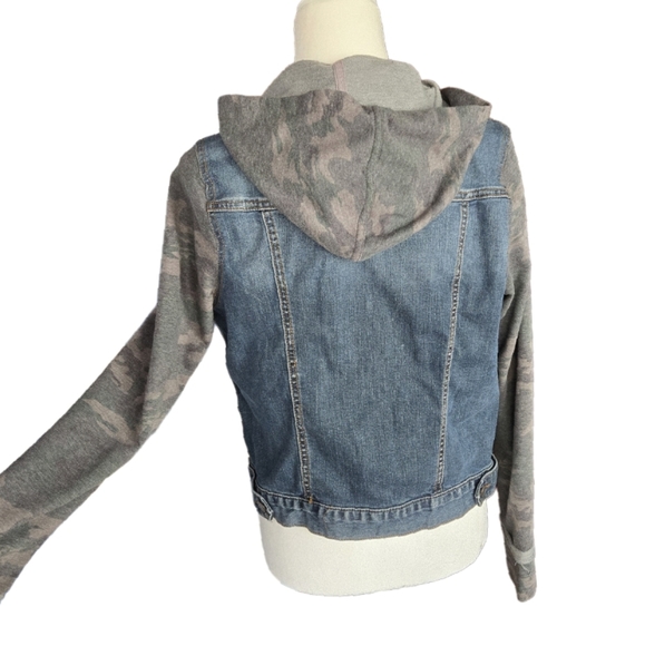 Mudd Jean Jacket With Camo Hood and Sleeves Junior's Size Large - Picture 3 of 7
